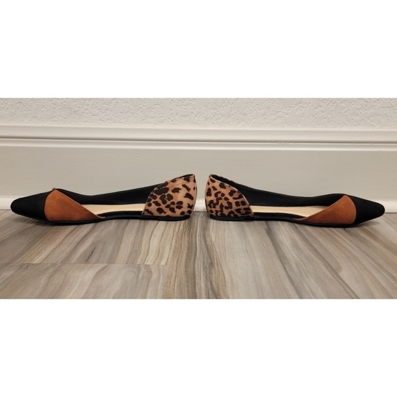 JustFab Flats - Picture 5 of 9